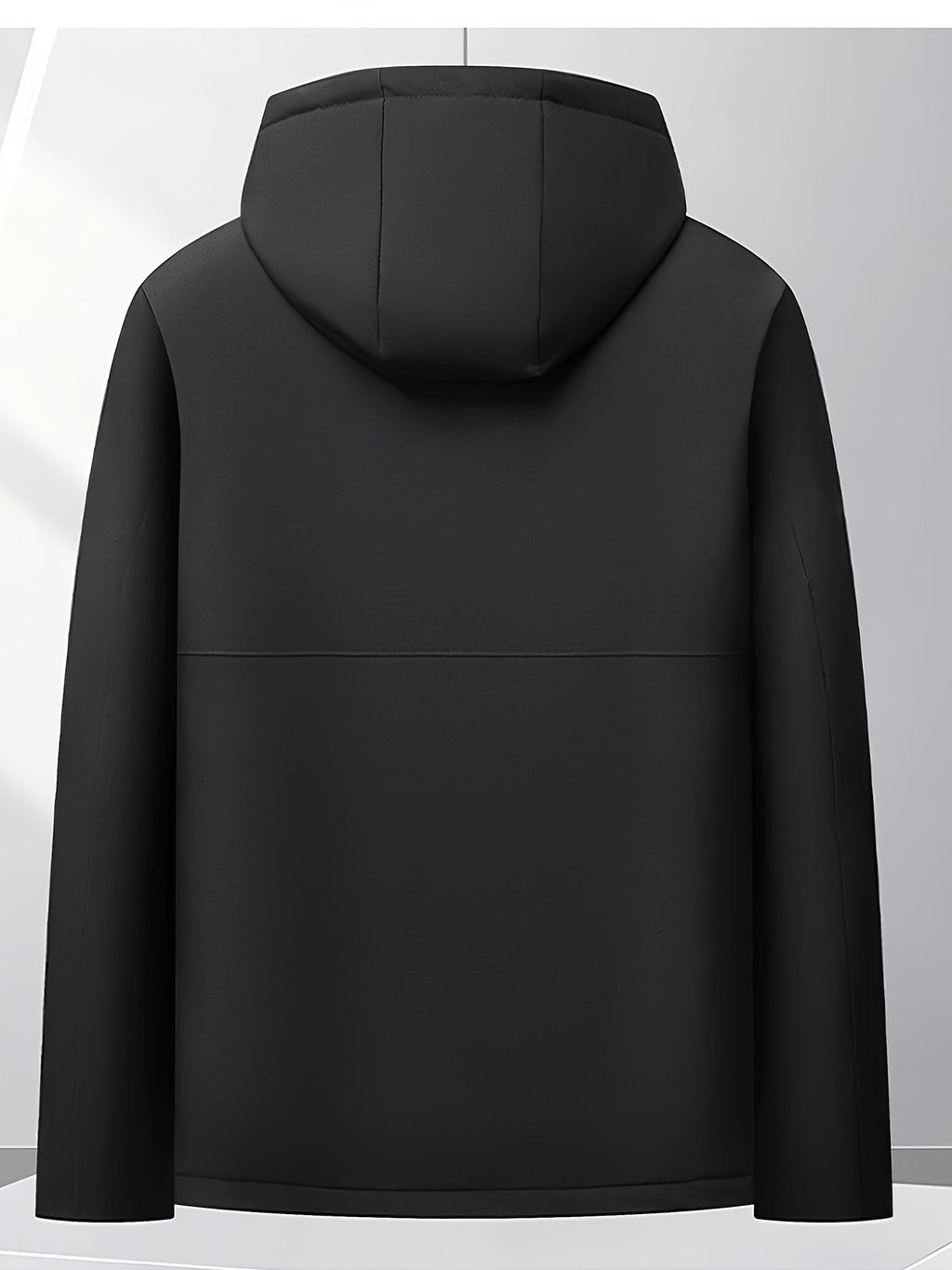Collar and fastening detail of the men's fleece-lined padded jacket