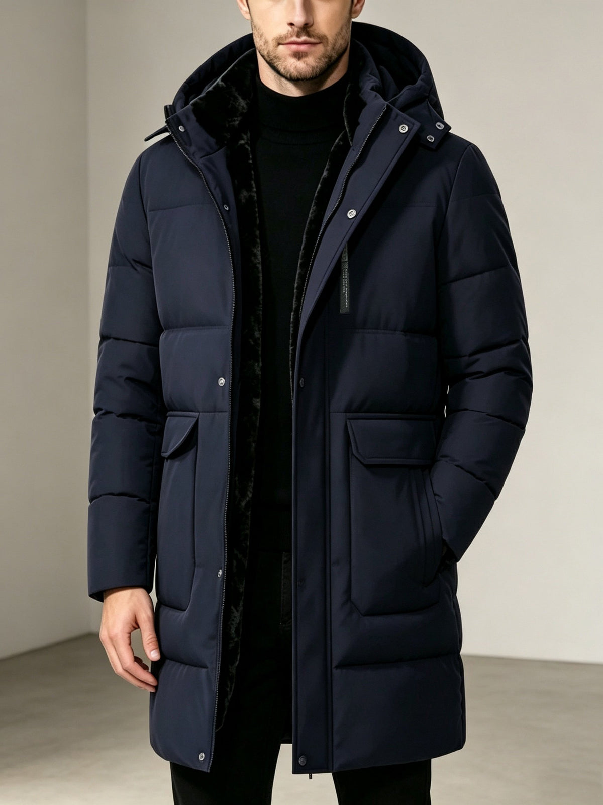 Collar and fastening detail of the men's long hooded parka