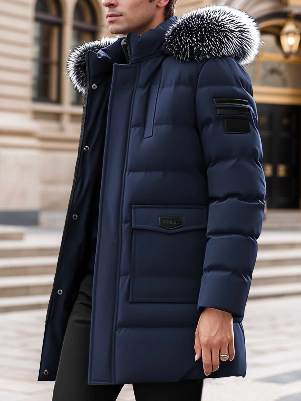 Collar and fastening detail of the men's mid-length hooded parka
